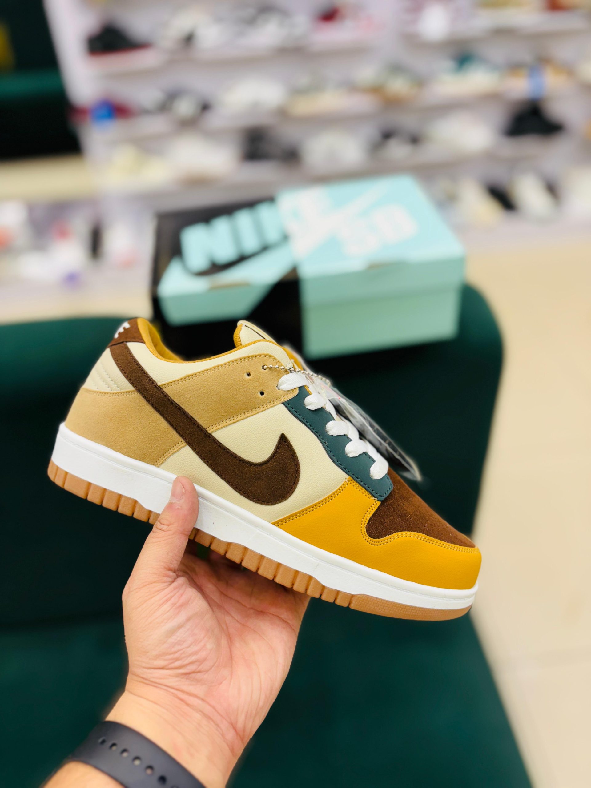 WhatsApp Image 2025-05-24 at 4.48.59 PM SB DUNK HONEY