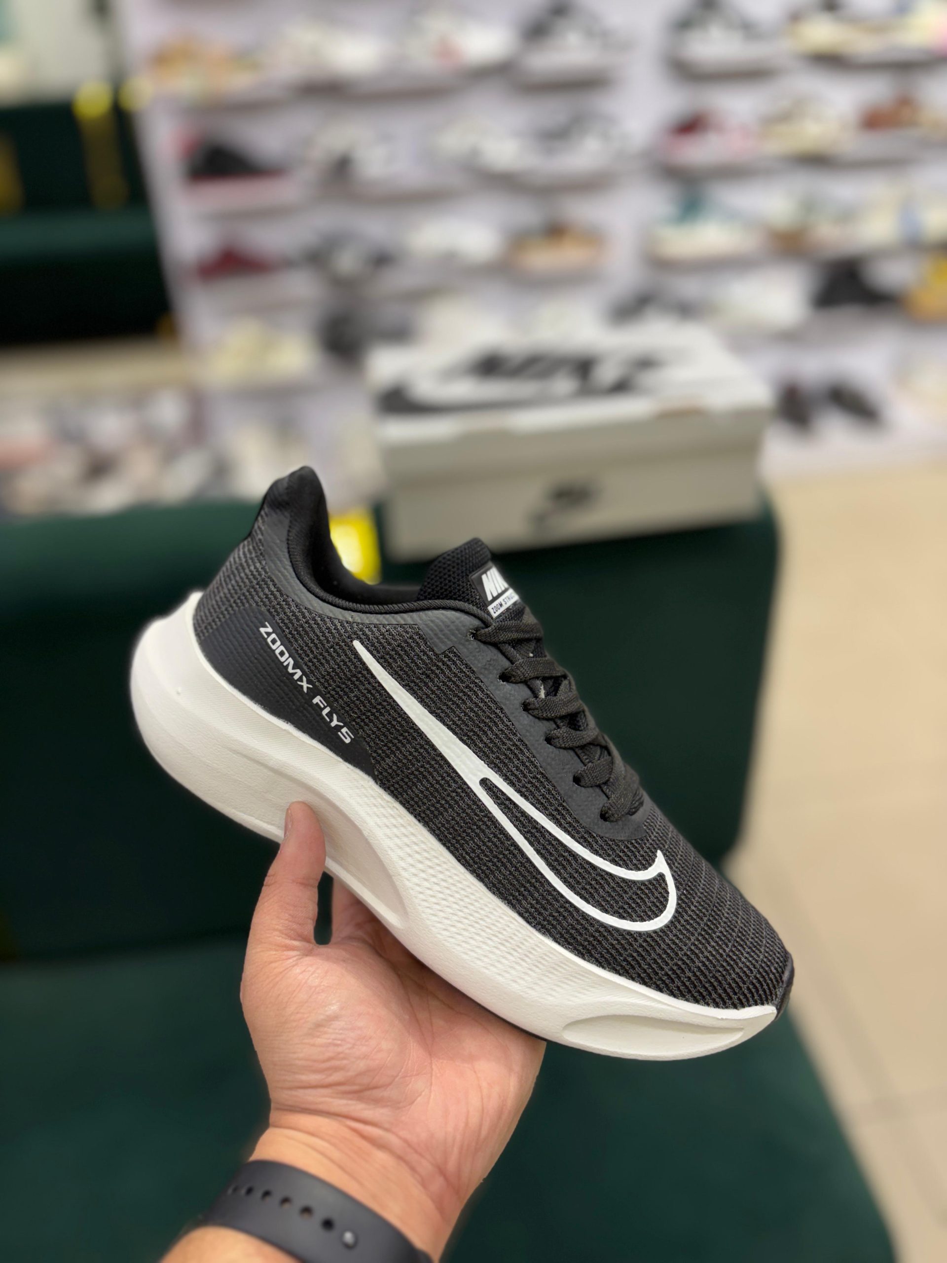 WhatsApp Image 2025-05-25 at 2.33.41 PM ZOOM FLY 5 BLACK