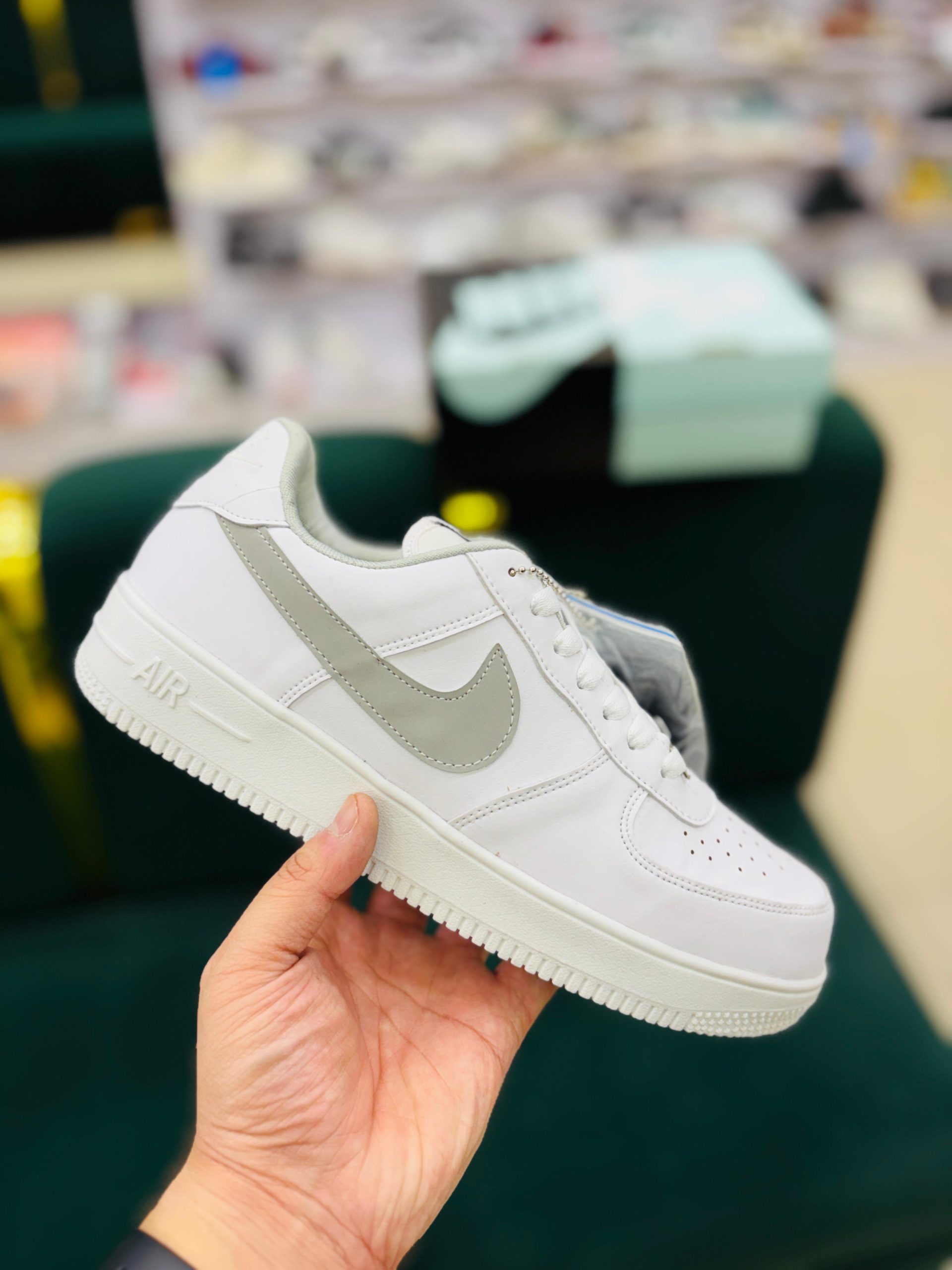 AIRFORCE 1 WHITE GREY