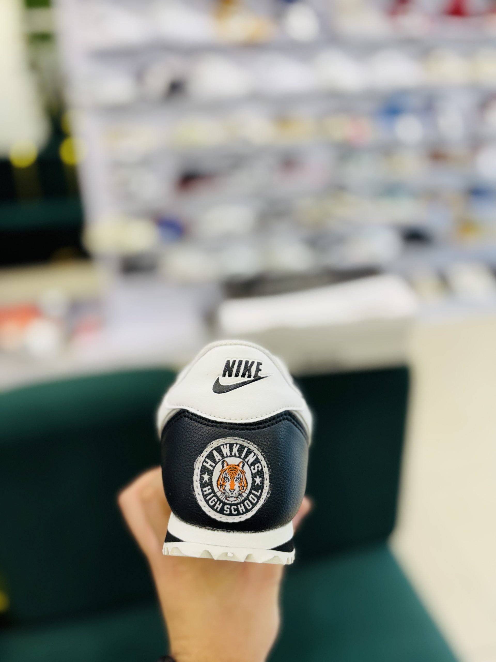 img_6340 CORTEZ BLACK WHITE