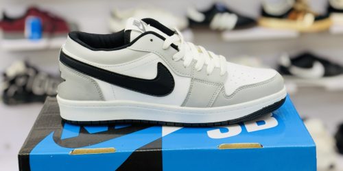 img_6616 JORDAN CUT LOW GREY