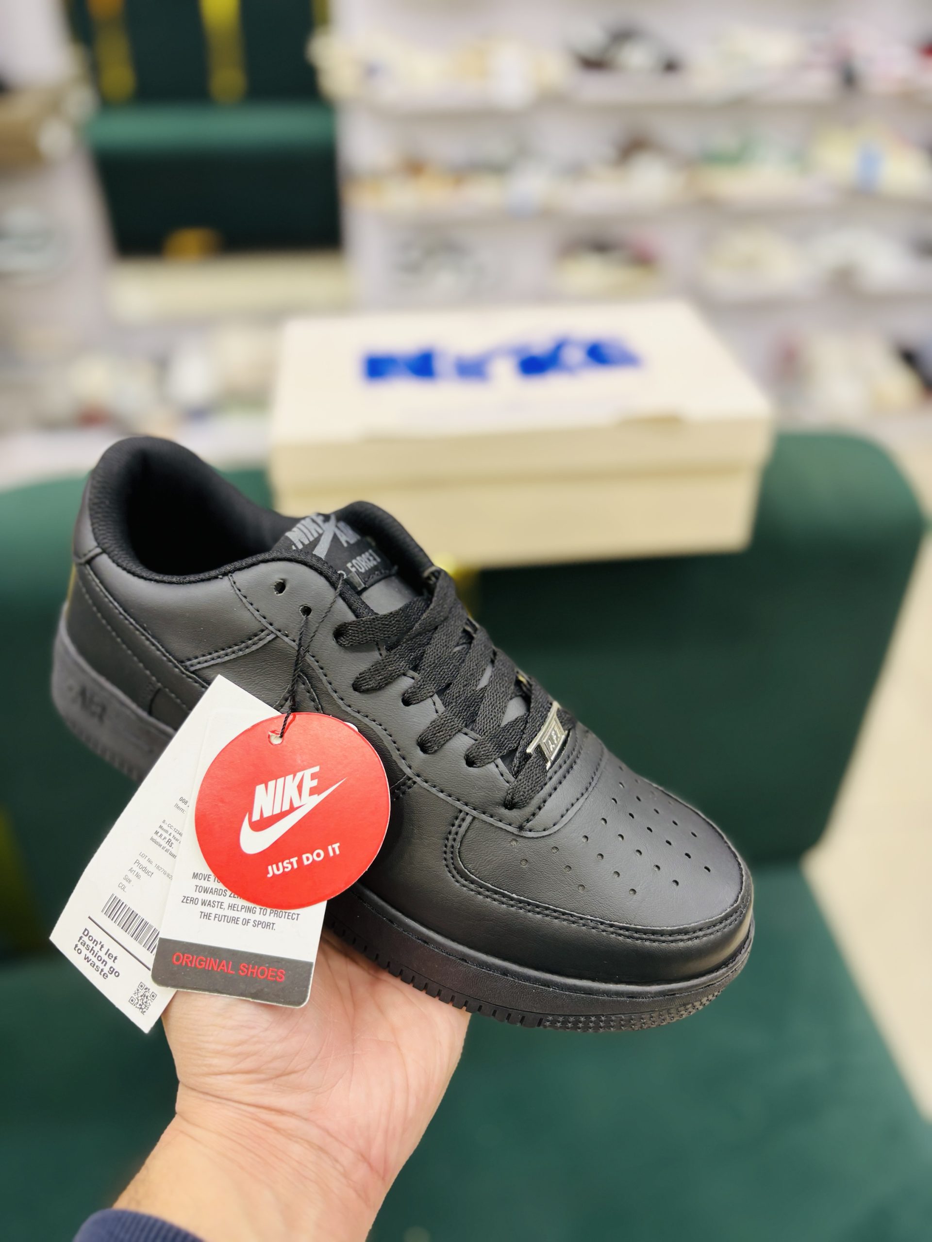 AIRFORCE 1 FULL BLACK