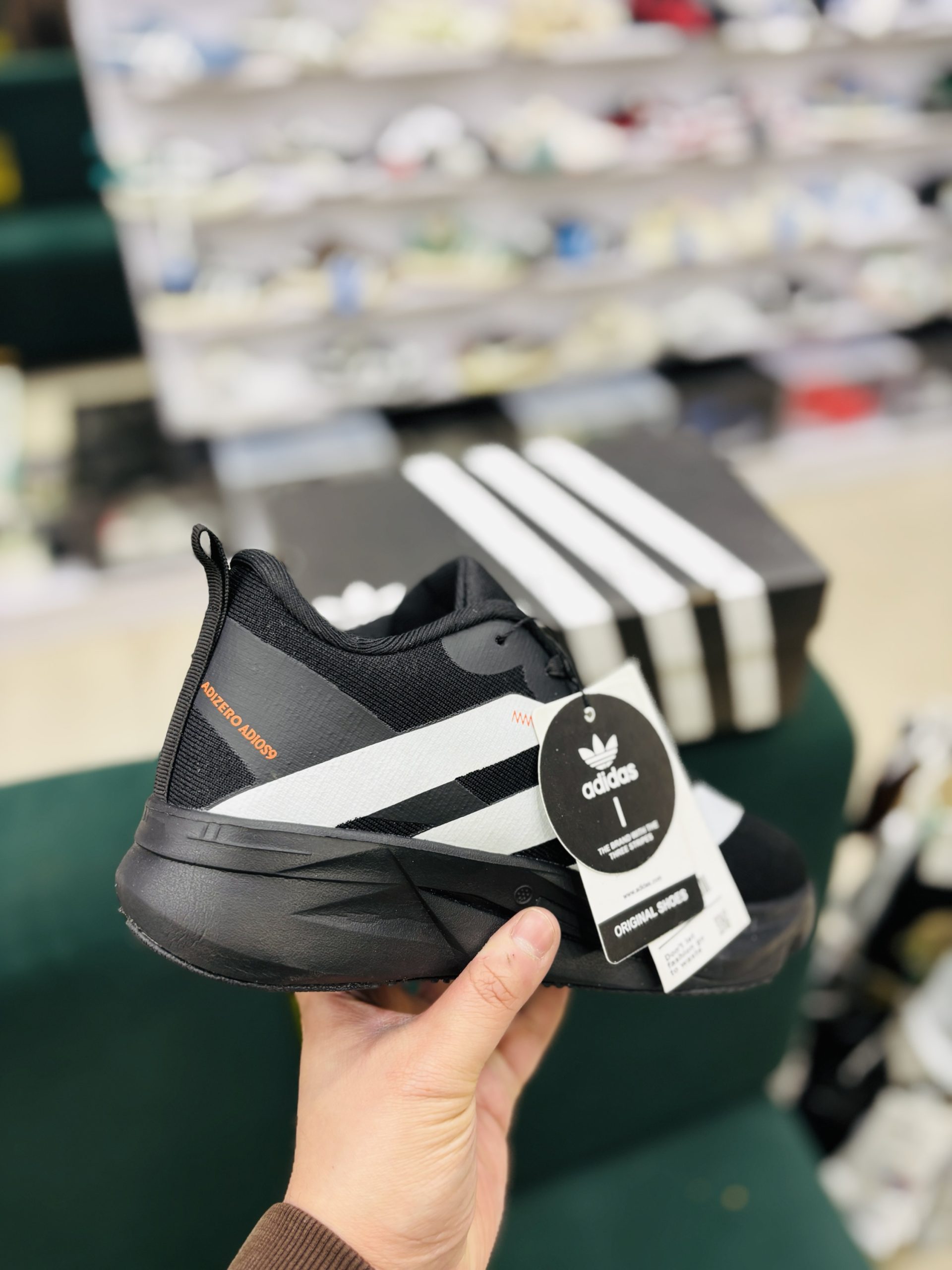 Adizero 4.0 full black