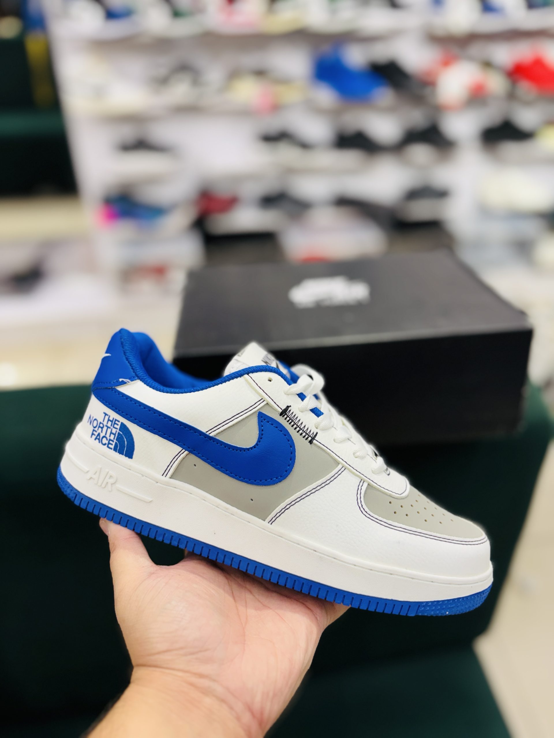 Airforce 1 north face