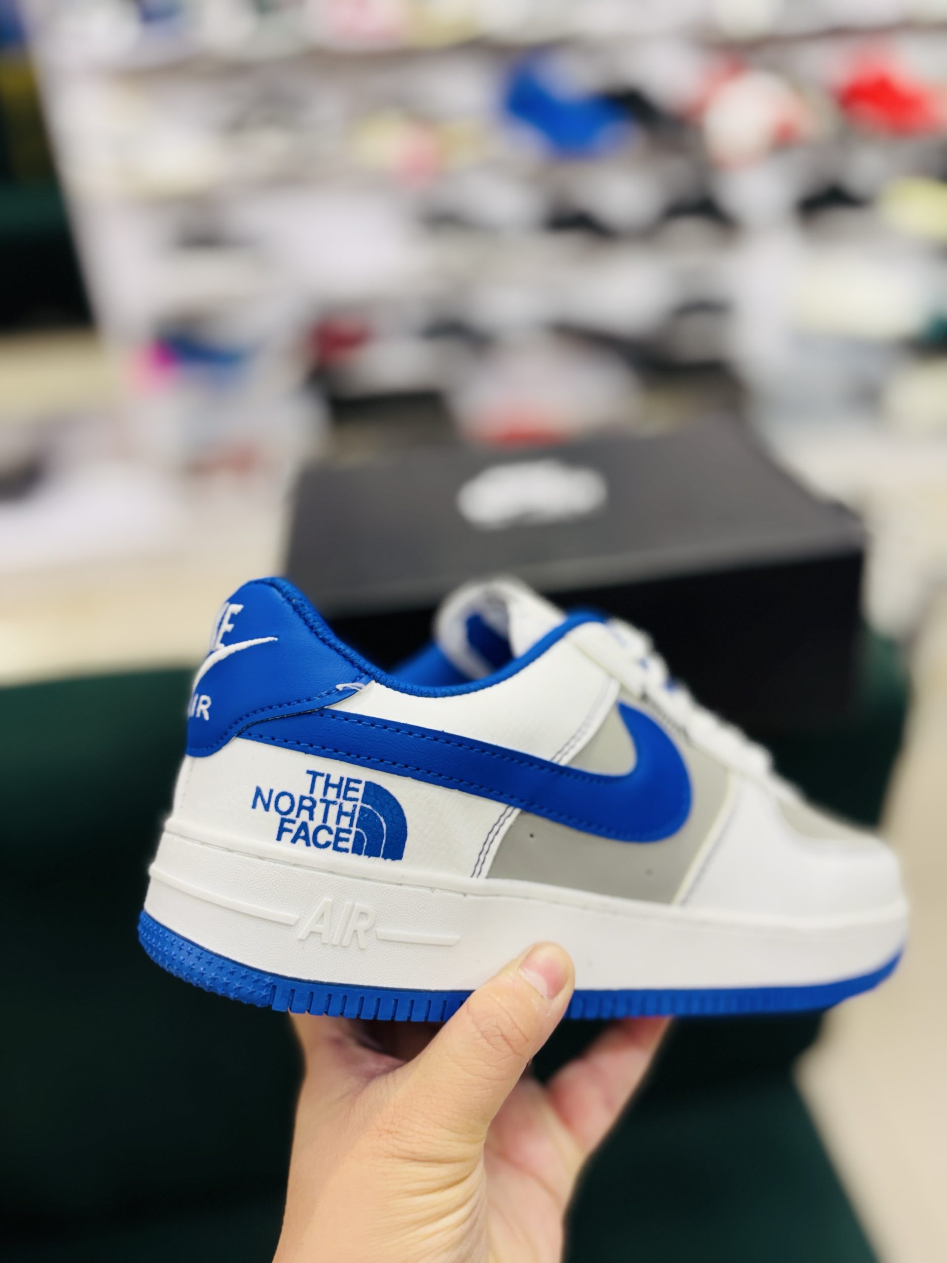 Airforce 1 north face